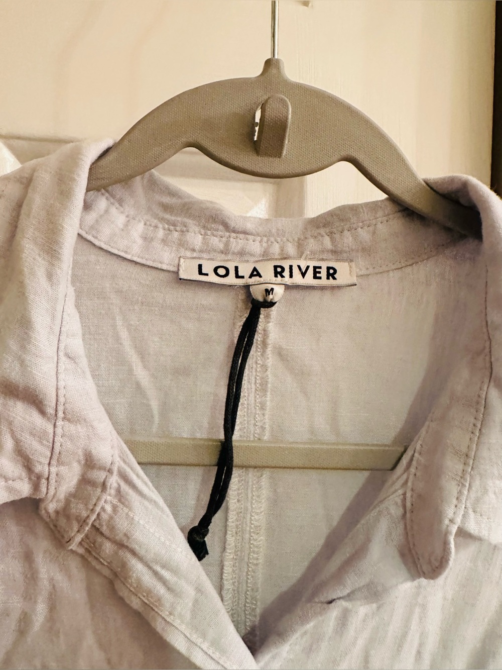 Lola River Light Blue Button-Down Linen Shirt - size M. - Picture 5 of 9